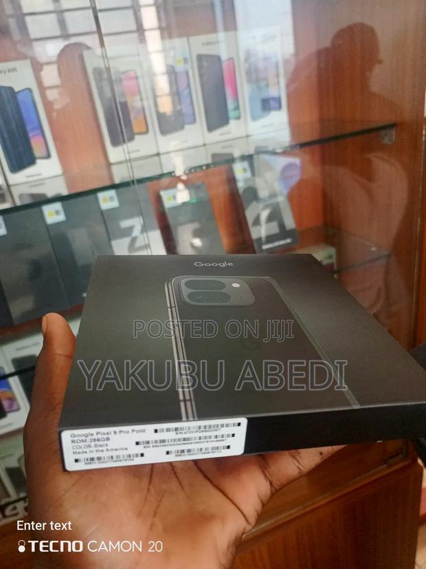 New Google Pixel 9 Pro Fold 256 GB Black · Photo 1