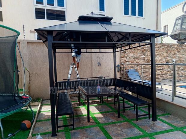 Waterproof Gazebos Summer Hut photo 3