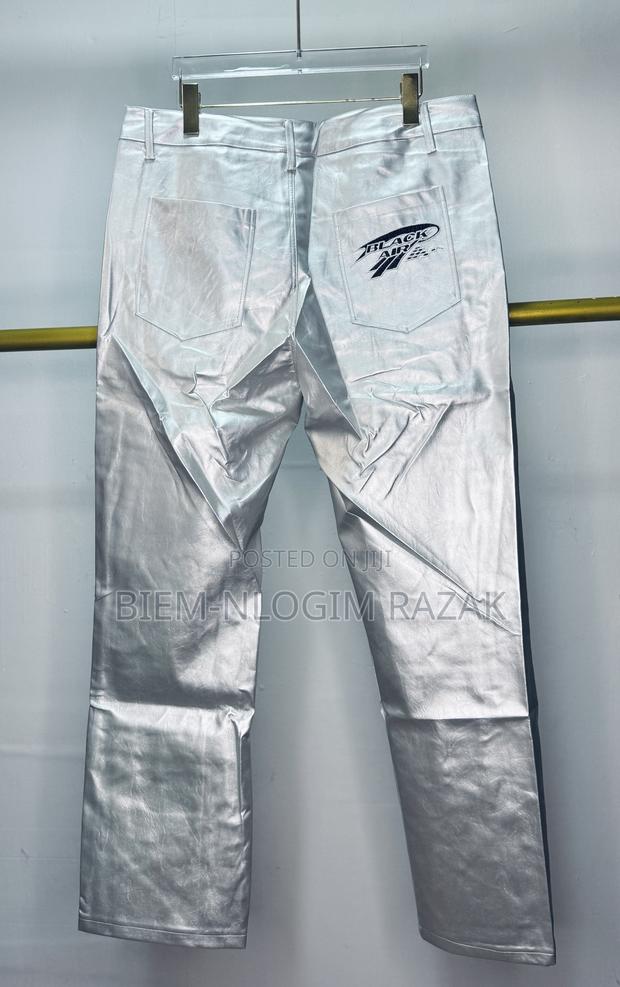 Black Air Topmost Quality Leather Down Available in Stock