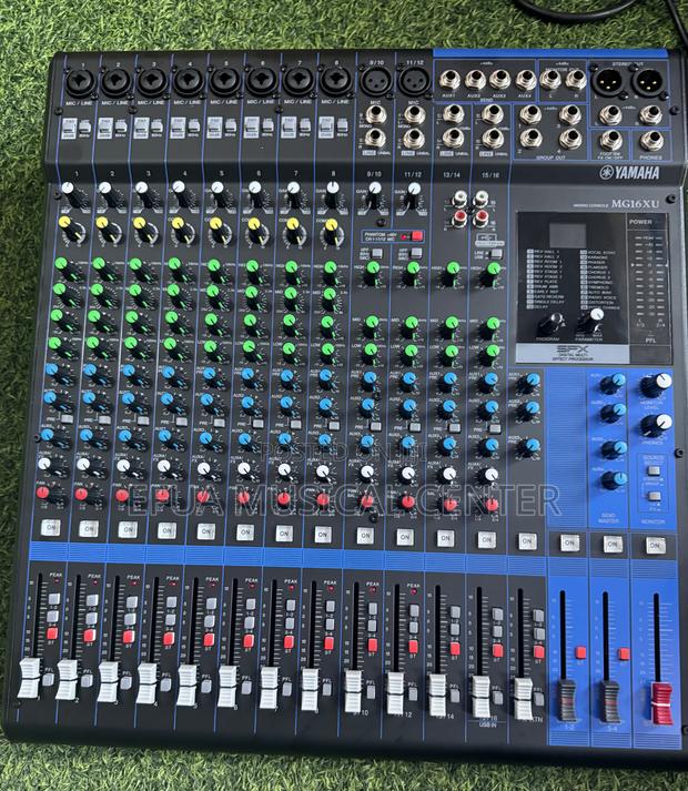 Yamaha Mg 16channel Raw Mixer · Photo 2