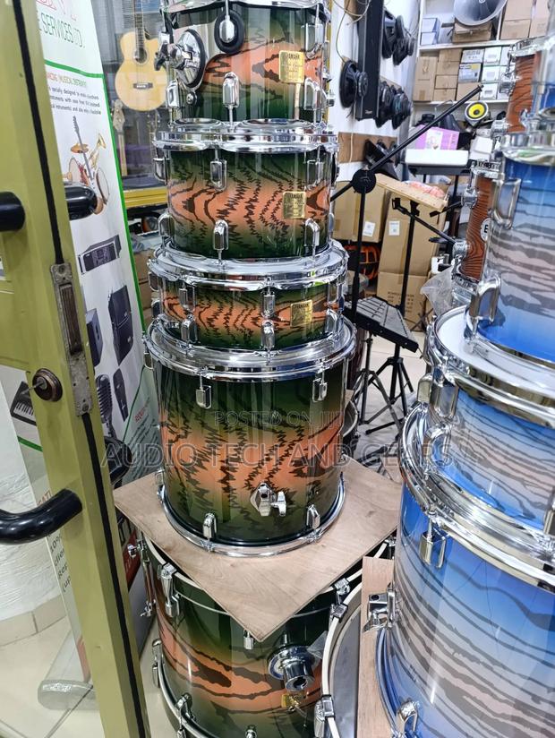 Tama 5 Set Drums [ Double Cymbals ] · Photo 2