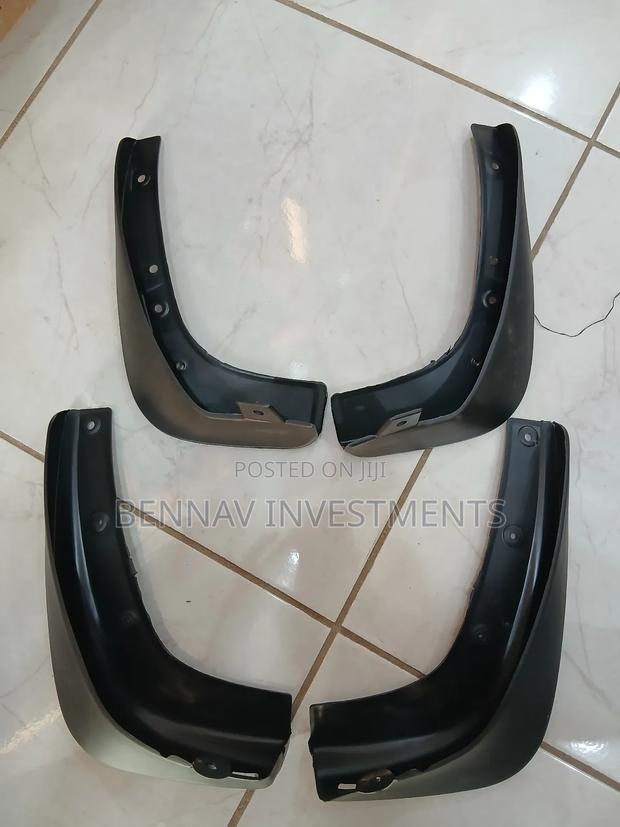 Universal Fender Mudguard Covers For Saloon Cars photo 2