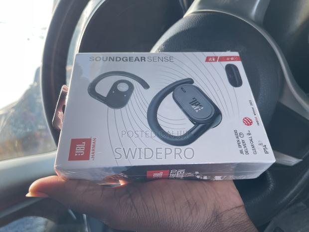 JBL Soundgear Sense Wireless Bluetooth Hook Earbuds photo 3