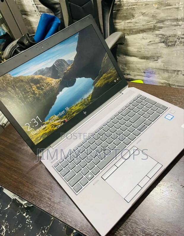 Laptop HP ZBook Firefly 15 G7 32GB Intel Core I7 SSD 512GB photo 5