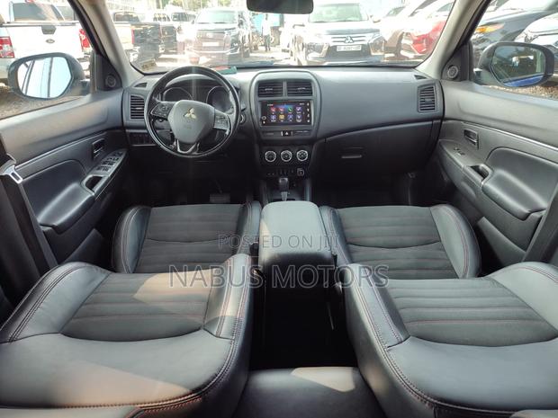 Mitsubishi Outlander Sport SE 2.4 2018 Blue