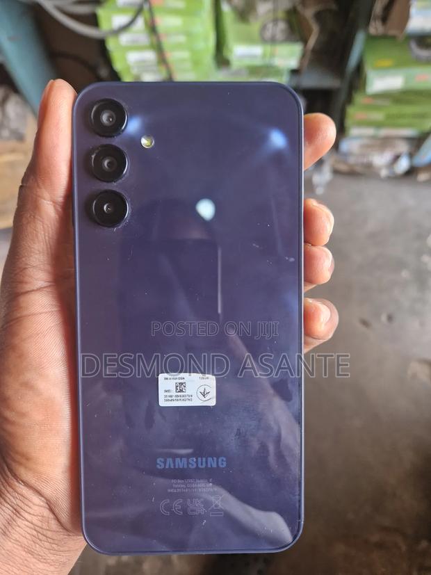 Samsung Galaxy A15 128 GB Blue photo 3
