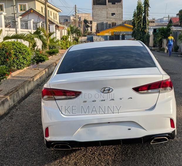 Hyundai Sonata Sport 2.0T 2018 White photo 19