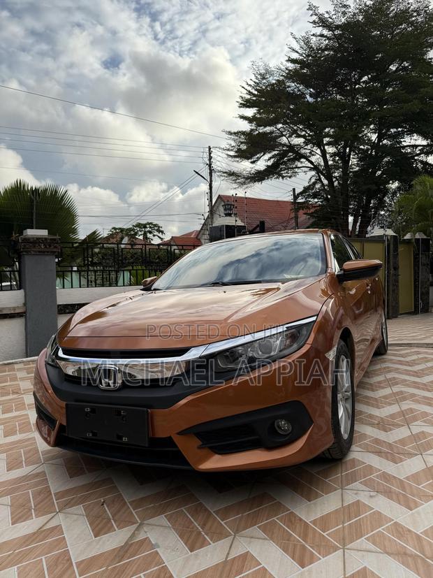 Honda Civic 2017 Orange