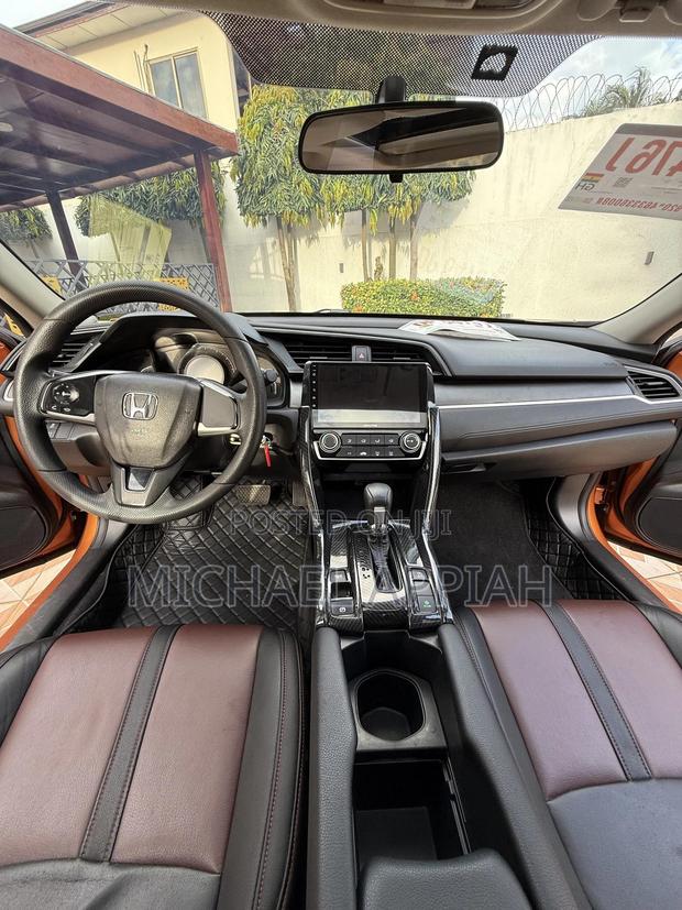 Honda Civic 2017 Orange photo 7
