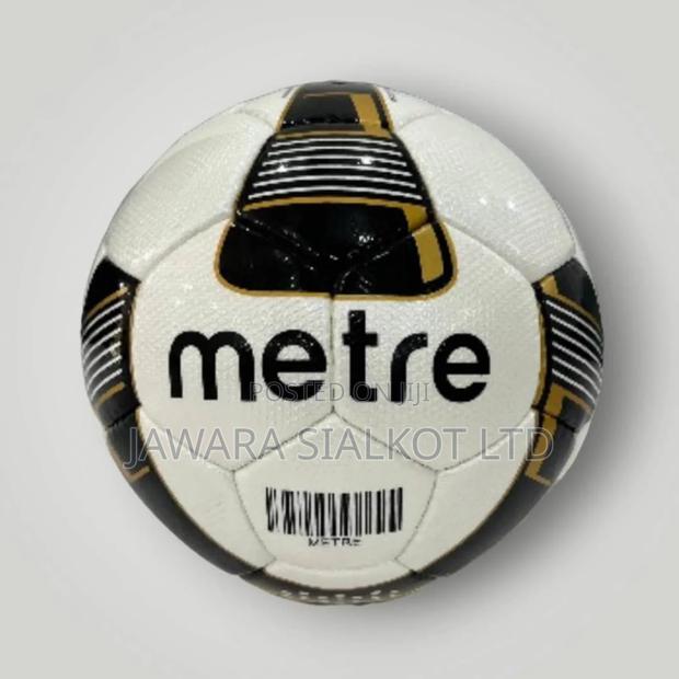 Metre Soccer Ball Size 5 High Export Quality With Latest Design photo 2