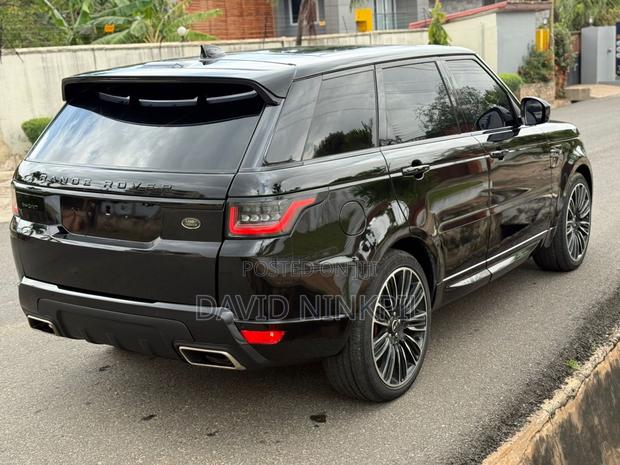 Land Rover Range Rover Sport 2022 Black