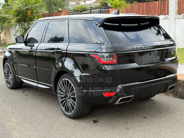 Land Rover Range Rover Sport 2022 Black