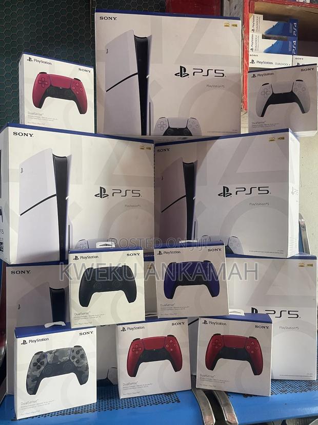 Playstation 5 Slim · Photo 2