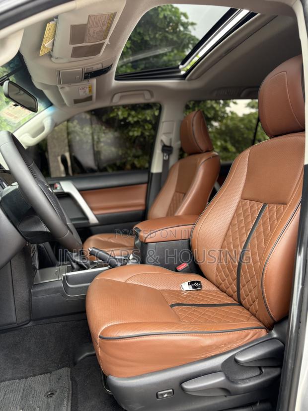 Toyota Land Cruiser Prado 2.7 2019 Silver