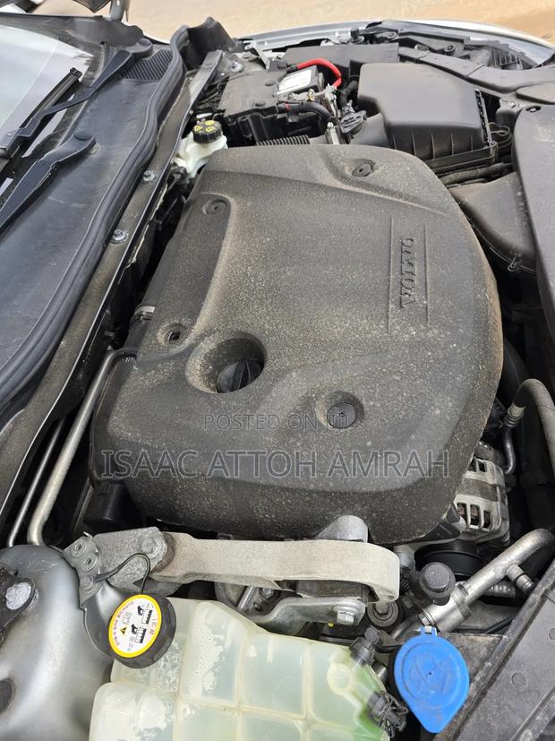 Volvo V40 2015 Silver photo 10