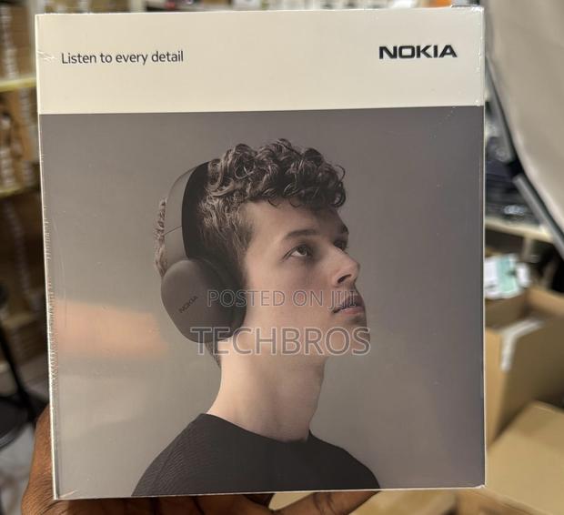 Original Bluetooth Nokia E1300 Headset photo 2