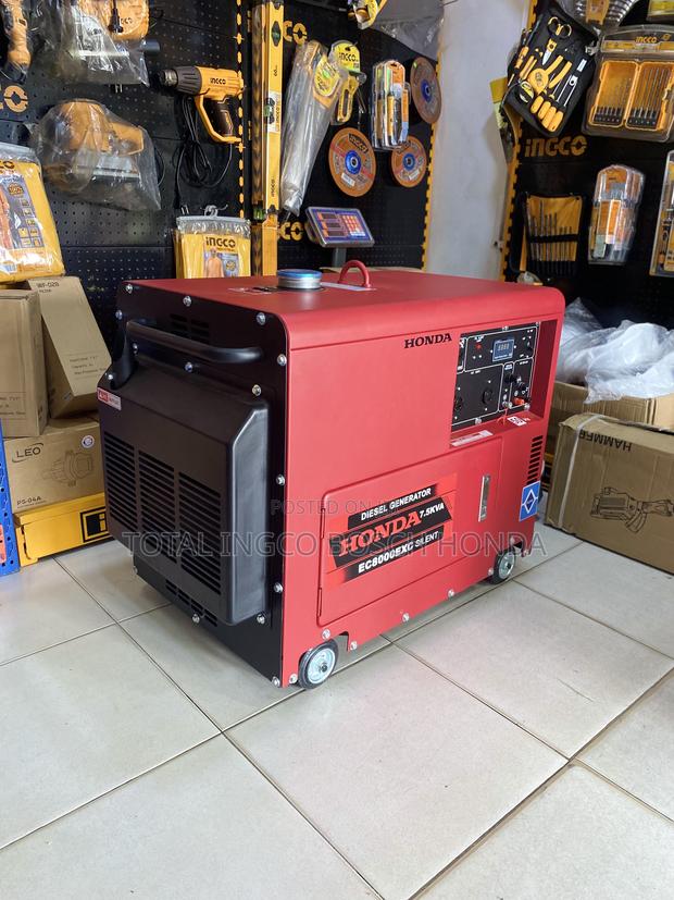 Generator Honda Powerful 7kva Silent Gen · Photo 2