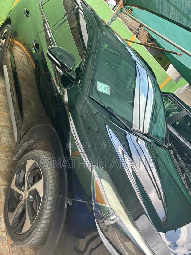 Hyundai Tucson 2018 Black photo 3
