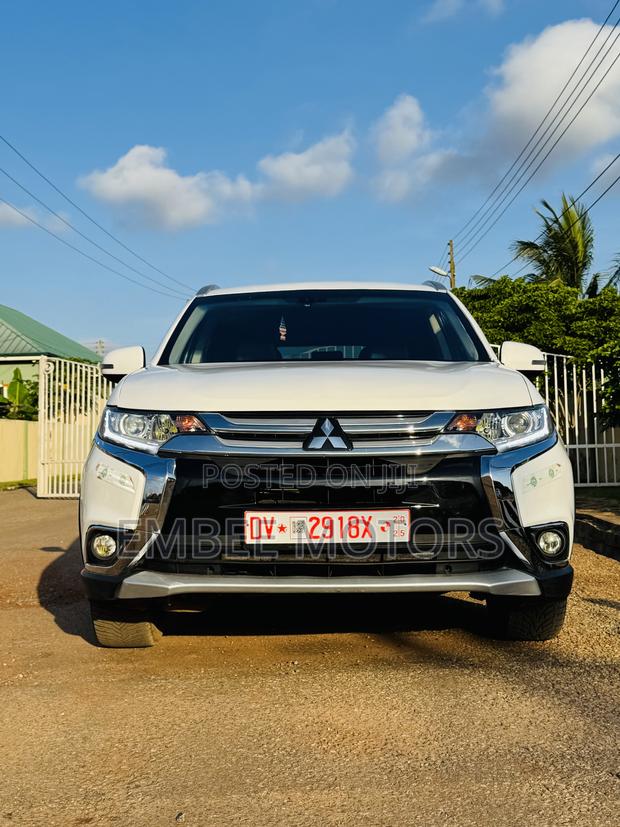 Mitsubishi Outlander 2.0 PHEV AWD 2017 White