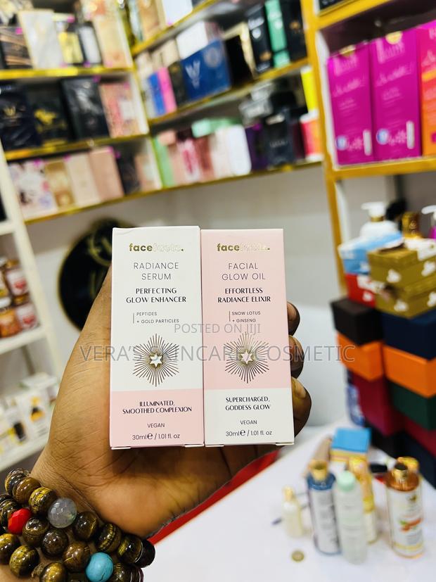 Face Facts Facial Glow Oil And Serum · Photo 3