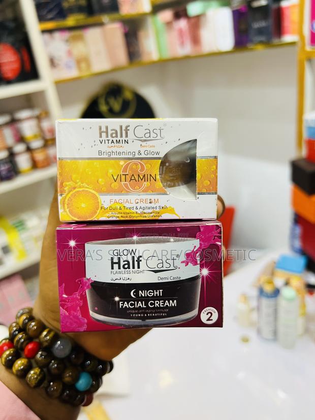Half Cast Face Creams · Photo 3