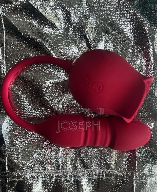 Rose Dildo · Photo 2