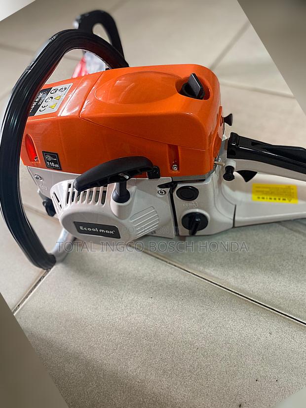 Complete Chainsaw With Bar and Chain 18 Inches (2.2horse Power) · Photo 4