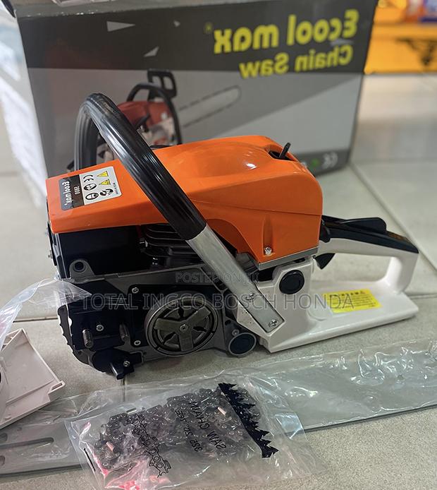 18 Inches Chainsaw Come With All Accessories · Photo 3