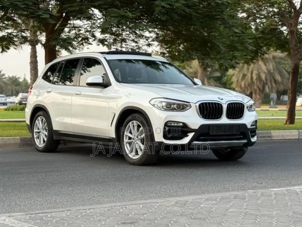 BMW X3 2019 White photo 5
