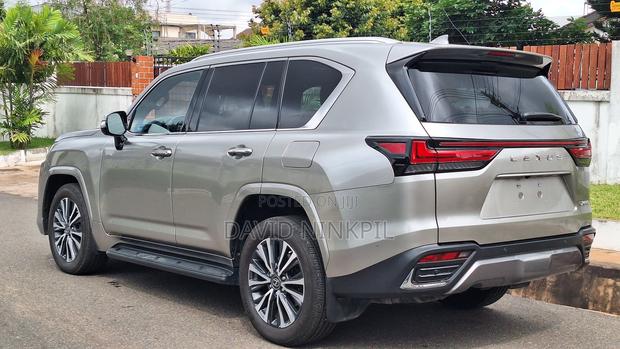 Lexus LX LX 600 2023 Gray