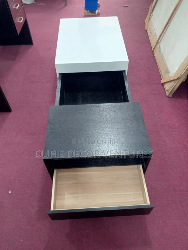 Wooden Center Table · Photo 1