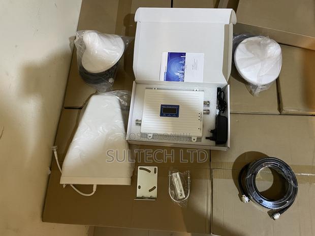 Tri Band Repeater 2g 3g 4g Repeater Lte Cellular Signal Booster