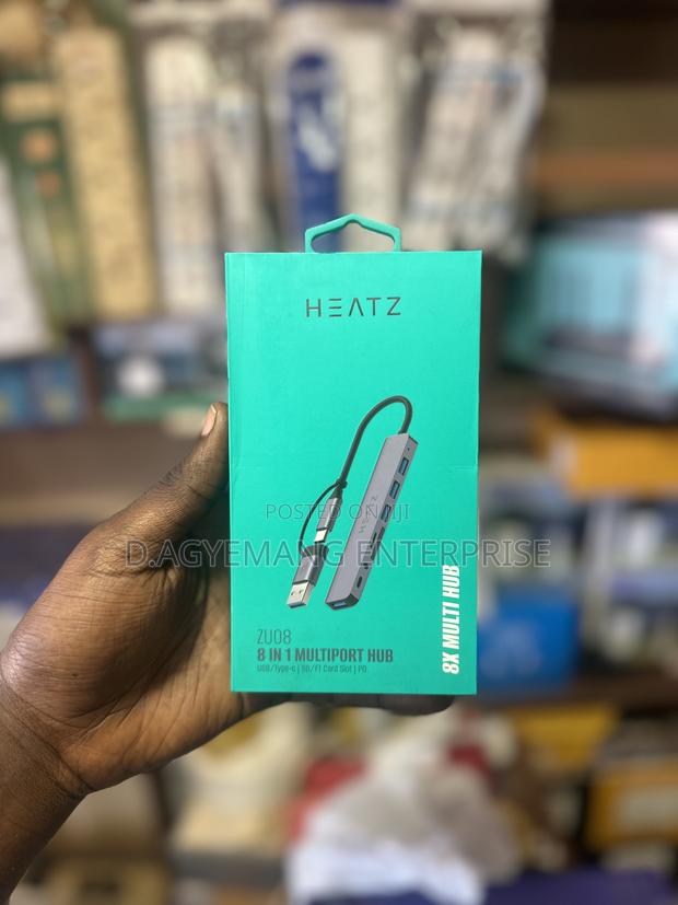 Heatz 8 in 1 Multiport Hub Usb/ Type-C | Sd/Ft Card Slot | Pd. 8x