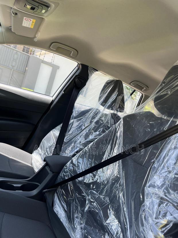 New Toyota Corolla Cross 2025 White