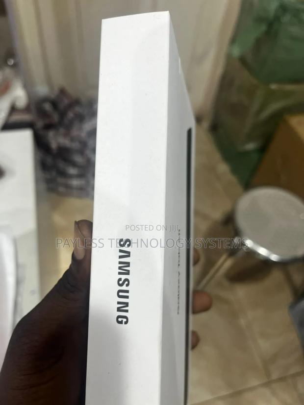 New Samsung Galaxy Tab S11 Ultra 5G 256 GB photo 2