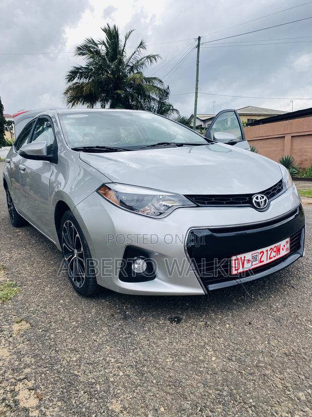 Toyota Corolla S 4dr Sedan (1.8L 4cyl CVT) 2016 Silver