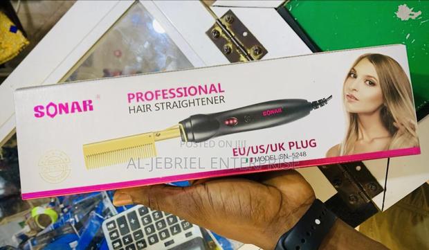 Hair Straightener · Photo 2