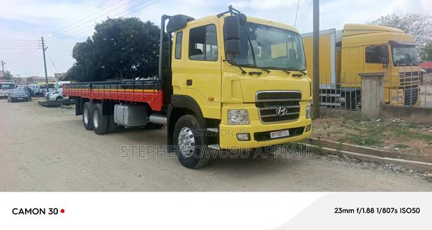 Hyundai Grant 14.5 Tons photo 2