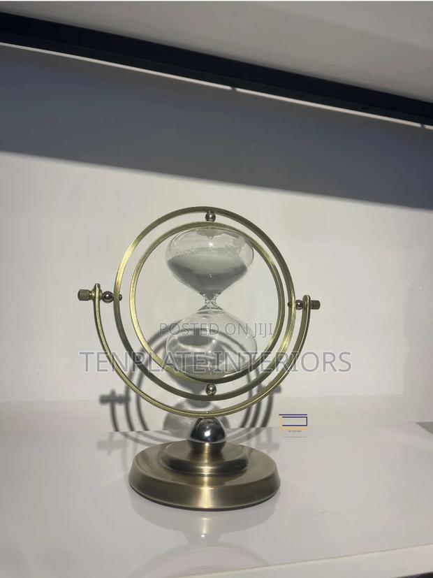 Rotating Metal Sand Timer photo 2