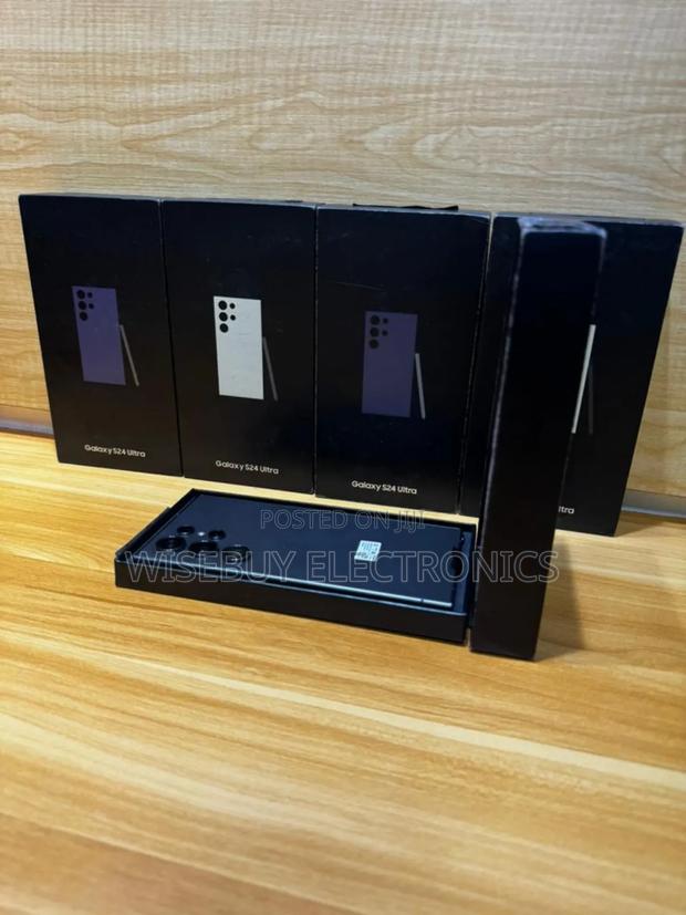New Samsung Galaxy S24 Ultra 256 GB Black photo 2