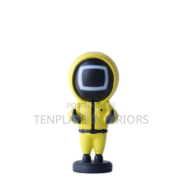 Squid Game Sculpture (Yellow)