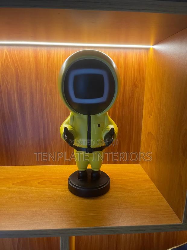 Squid Game Sculpture (Yellow) photo 3