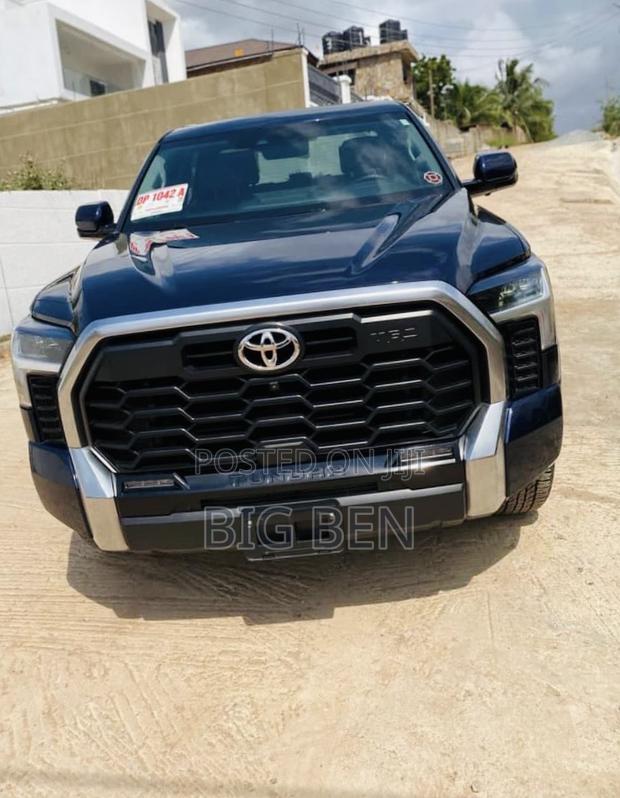 Toyota Tundra Limited Double Cab 6.5' Bed 2023 Blue