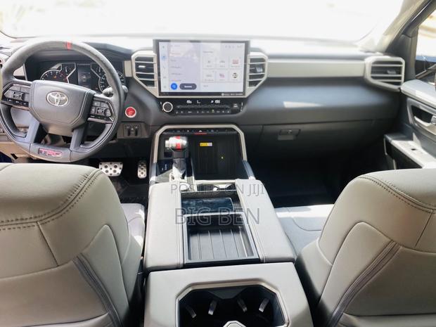 Toyota Tundra Limited Double Cab 6.5' Bed 2023 Blue