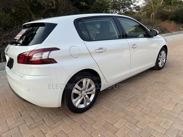 Peugeot 308 2014 White