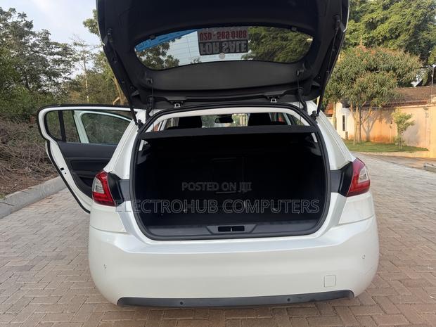 Peugeot 308 2014 White