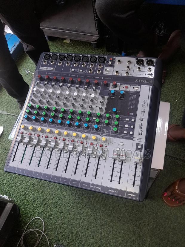 Soundcraft 12 Channel Mixer Console · Photo 3