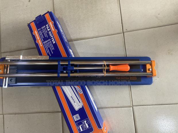 Tile Cutting (Handtool) 600mm