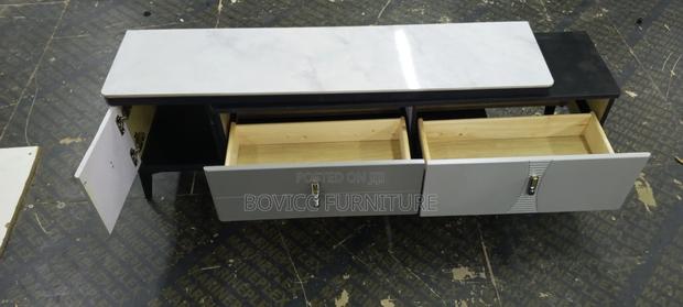 Extendable Tv Stand · Photo 2