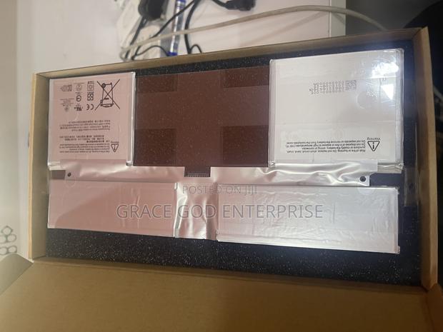 Original Surface Book 1/2 Battery G3hta023h photo 2